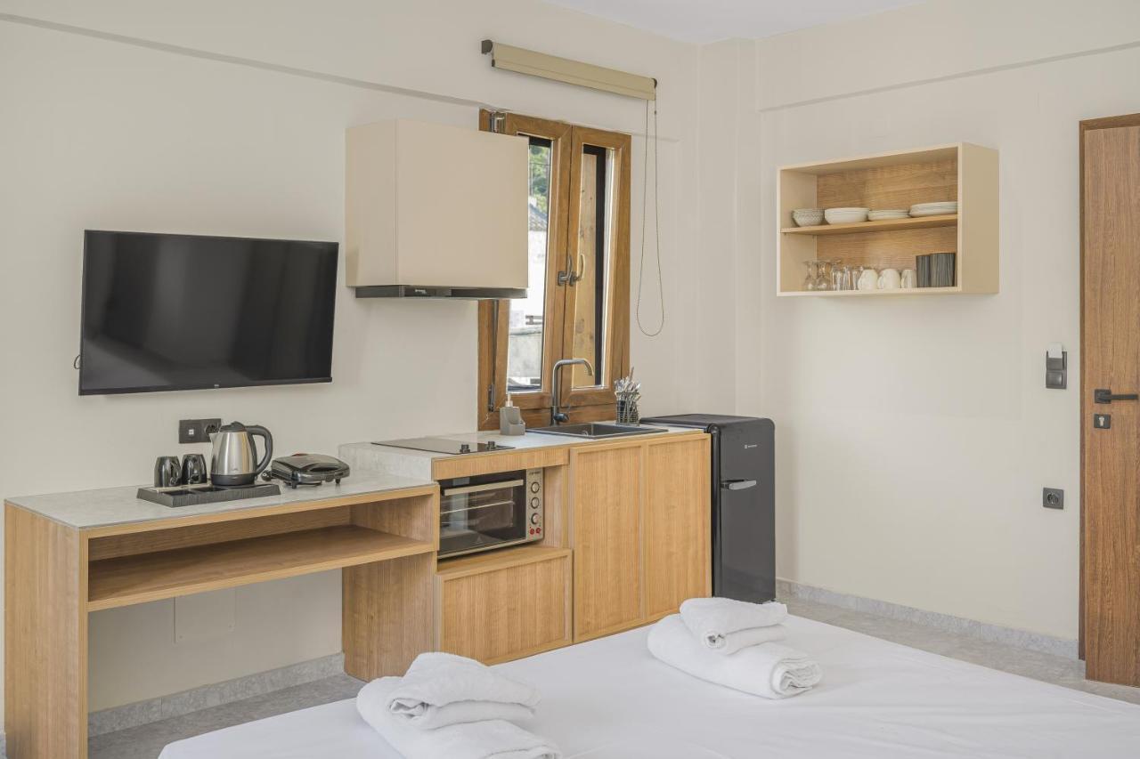 Achatis Suites Hersonissos  Exteriör bild