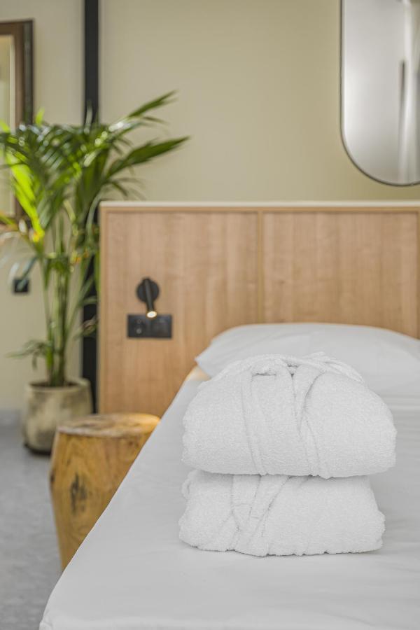 Achatis Suites Hersonissos  Exteriör bild