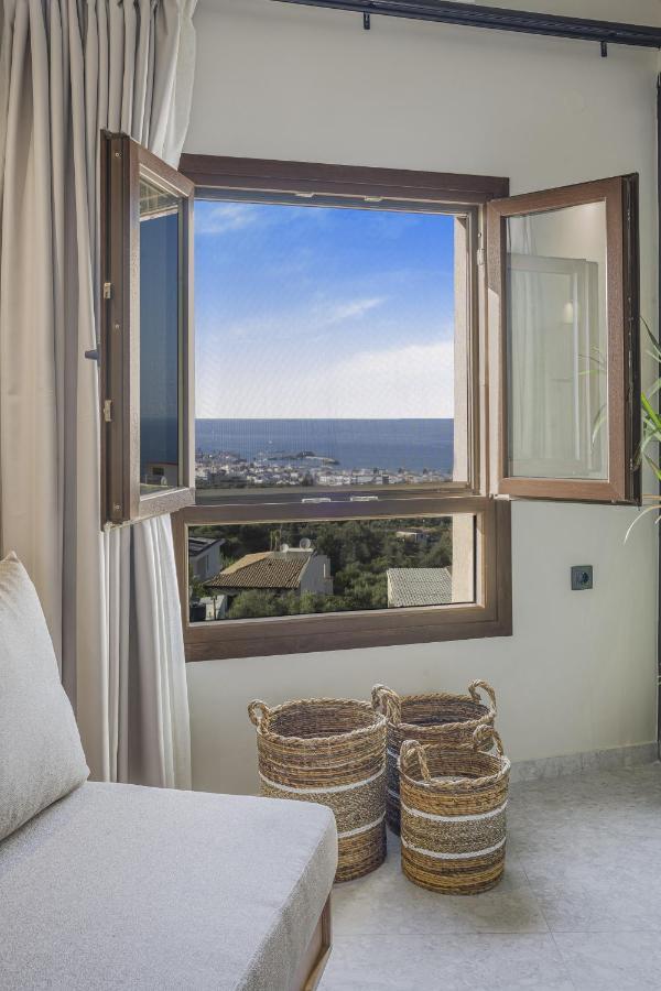 Achatis Suites Hersonissos  Exteriör bild