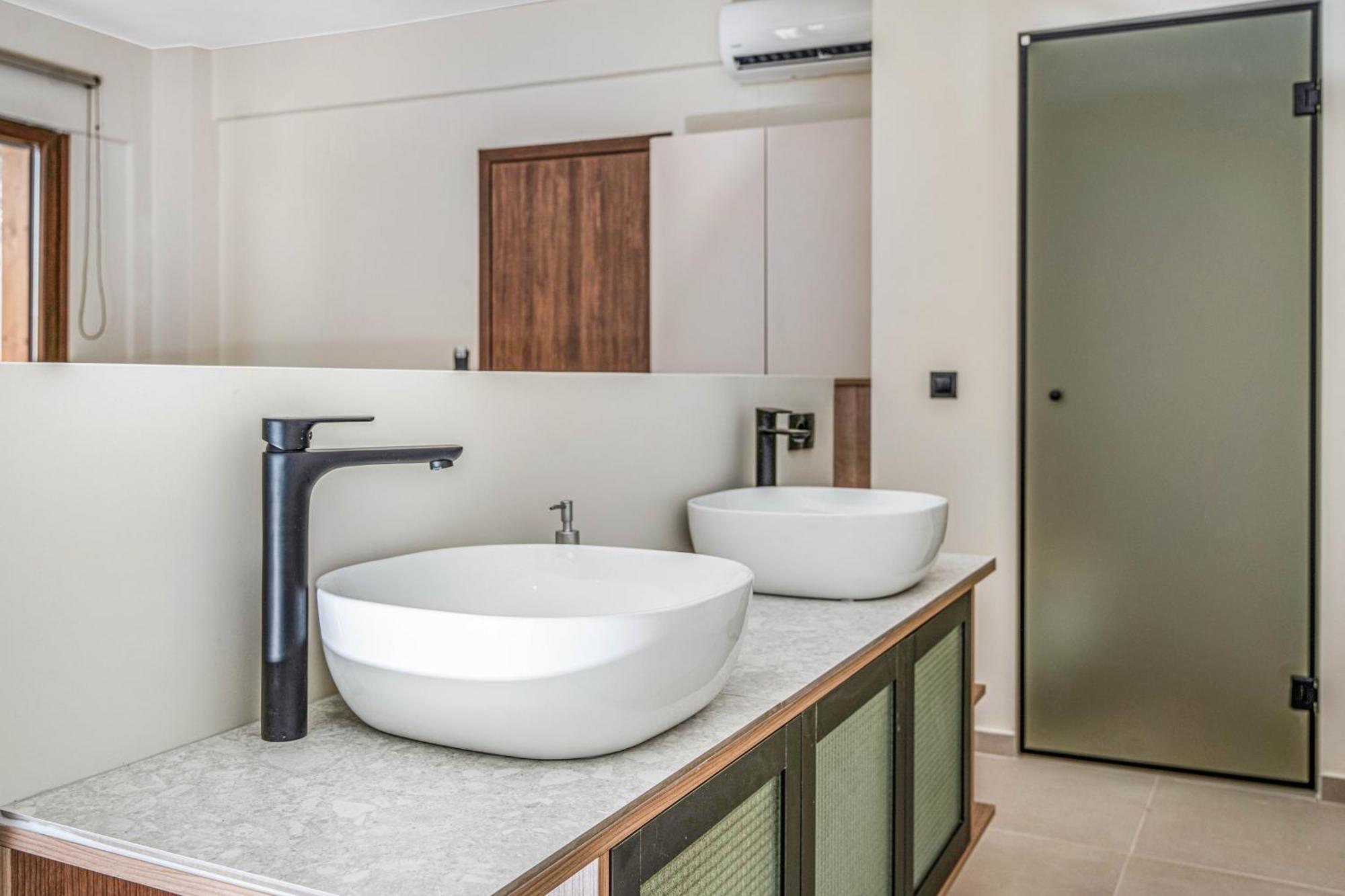 Achatis Suites Hersonissos  Exteriör bild